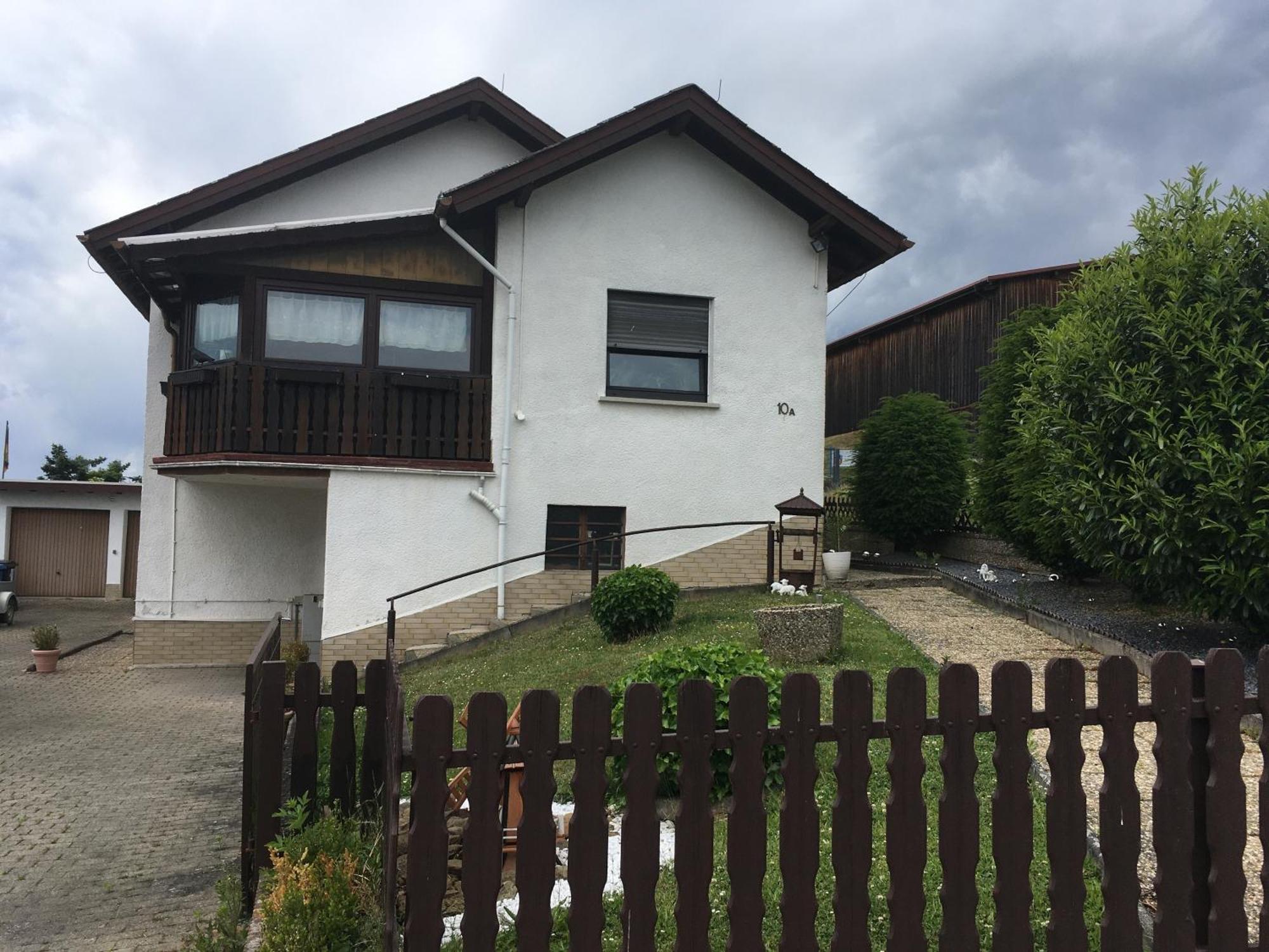 Haus Willi Appartement Asslar Buitenkant foto